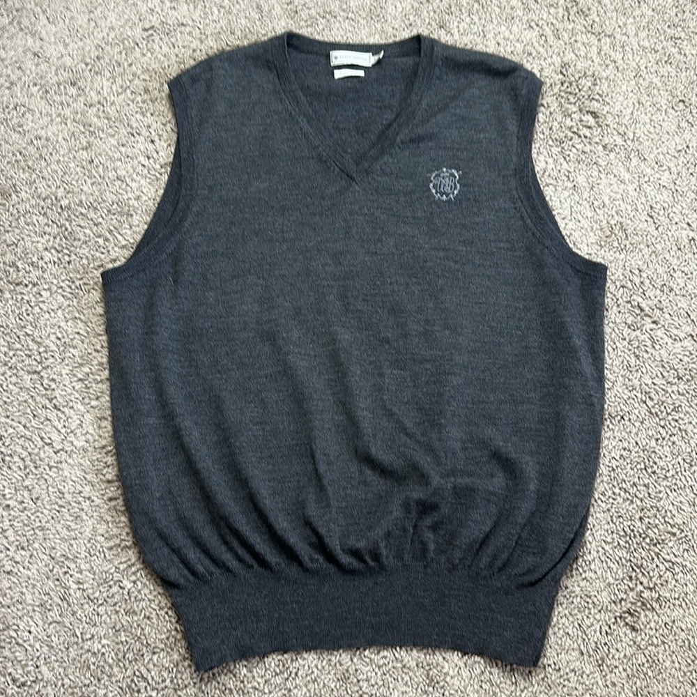 Peter Millar Men’s 100% Merino Wool Gray Sweater Vest V-Neck Size L
